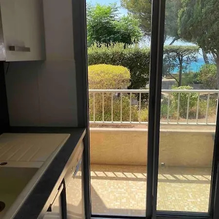 Lägenhet Cocon Les Pieds Dans L'eau Acces Direct A La La Ciotat