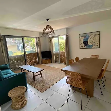 דירה Cocon Les Pieds Dans L'eau Acces Direct A La לה קיוטאט